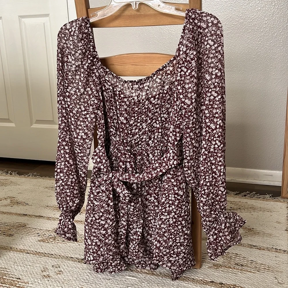 NWT Francesca’s Long-sleeve  Burgundy Floral Romper - Picture 3 of 5